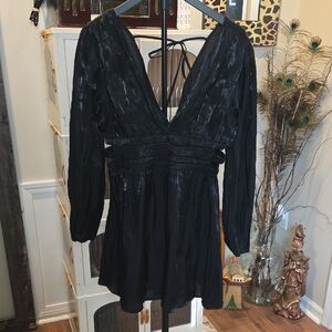 Chic Black Long Sleeve Dress